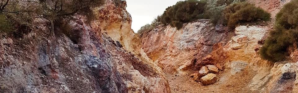 Cave di Caolino: un parco geominerario di storia e natura